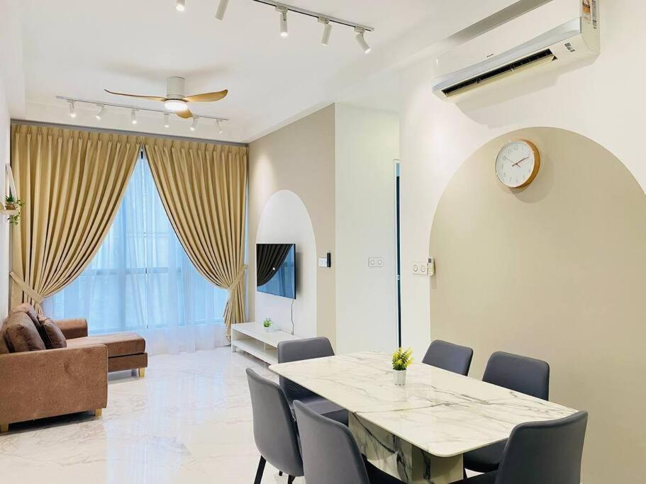 Pangsapuri Luxury Sky 88 High Floor Netflix Near Ksl *