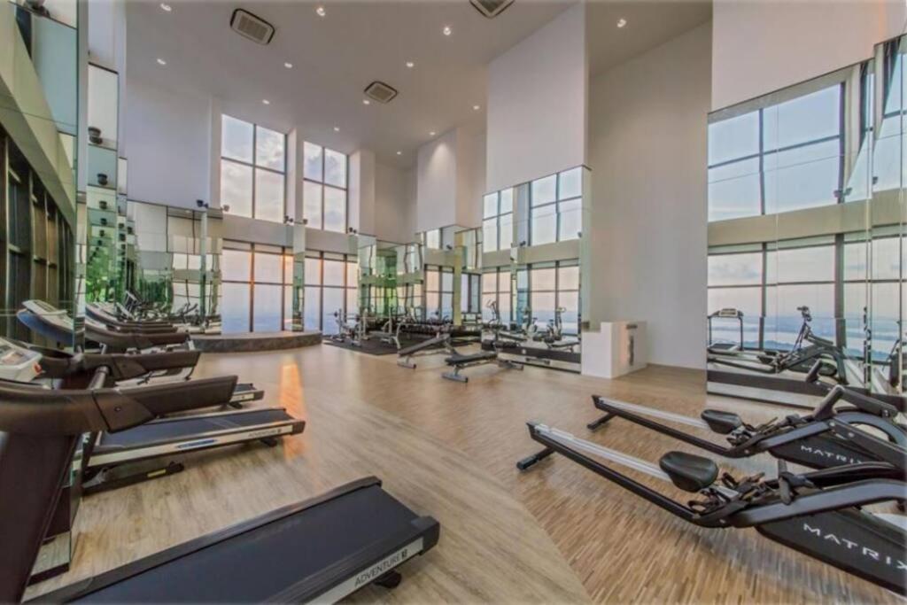Pangsapuri Luxury Sky 88 High Floor Netflix Near Ksl Johor Bahru